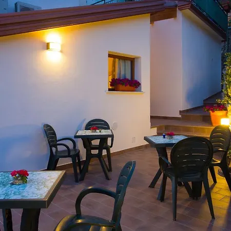 Bed & Breakfast Bb Santalucia 4*